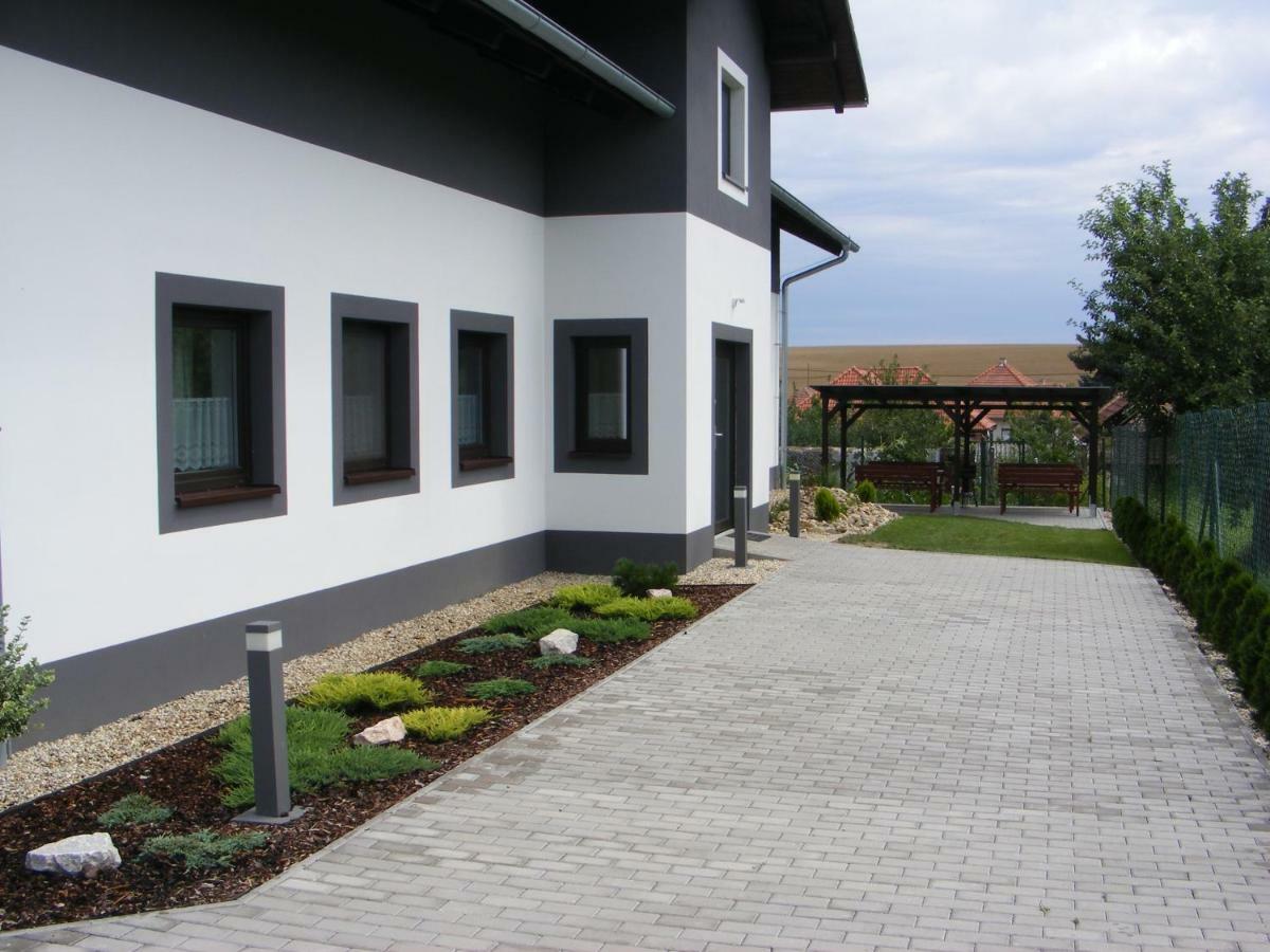 Apartmany Podhájska Extérieur photo